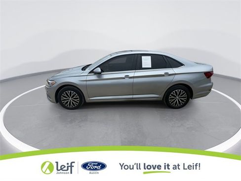 Used 2021 Volkswagen Jetta SE image 6