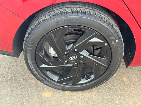 New 2026 Hyundai Elantra Sport image 17