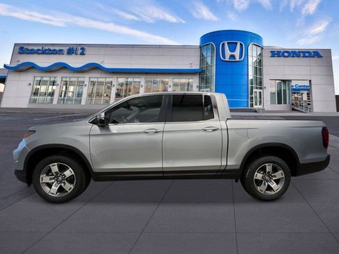New 2026 Honda Ridgeline RTL image 2