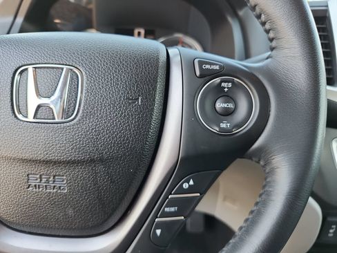 Used 2017 Honda Ridgeline RTL-T image 31