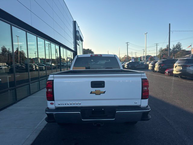 Used 2018 Chevrolet Silverado 1500 LT w/ All Star Edition AWD/4WD image 4
