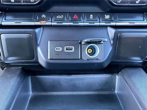 Used 2020 Chevrolet Silverado 1500 RST w/ All-Star Edition image 17