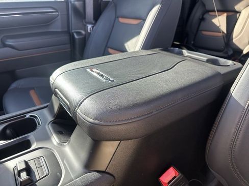 Used 2024 GMC Sierra 3500 AT4 w/ AT4 Premium Plus Package image 12