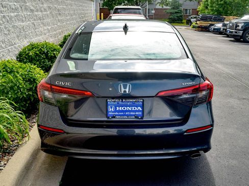 Used 2024 Honda Civic Sport image 17
