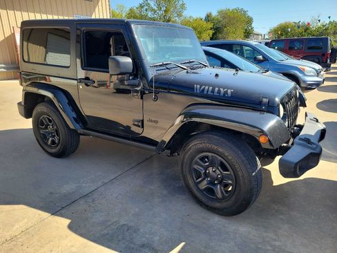 Used 2014 Jeep Wrangler Sport AWD/4WD image 18