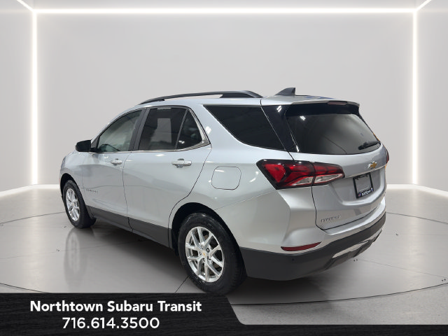Used 2022 Chevrolet Equinox LT AWD/4WD image 3