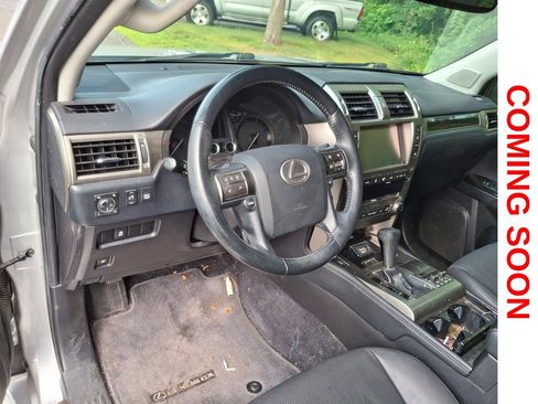 Used 2015 Lexus GX 460 w/ Comfort Package AWD/4WD image 12