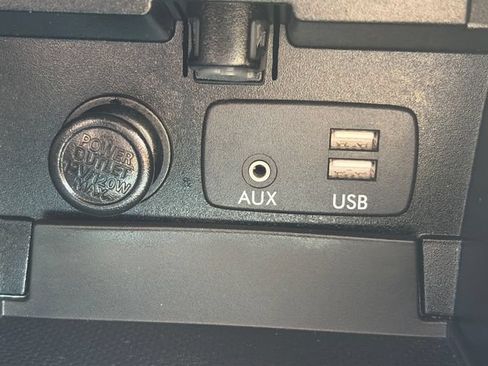 Used 2017 Subaru Outback 2.5i Premium w/ Popular Package #2 AWD/4WD image 52