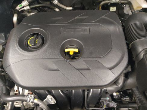 Used 2021 Hyundai Tucson Value FWD image 30