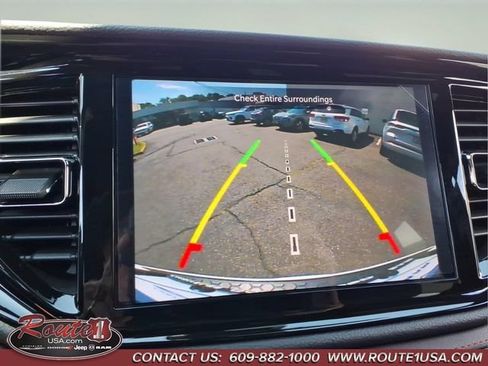 Used 2025 Dodge Durango R/T AWD/4WD image 32