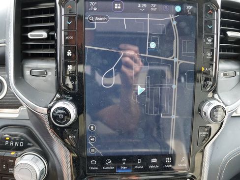 Used 2024 RAM 1500 Limited image 7