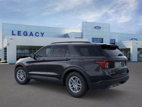 New 2026 Ford Explorer Active w/ Active Comfort Package RWD image 4