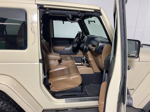 Used 2011 Jeep Wrangler Sport w/ PWR Convenience Group image 28