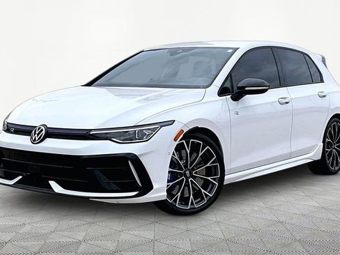 Used 2025 Volkswagen Golf w/ Euro Style Package AWD/4WD image 1