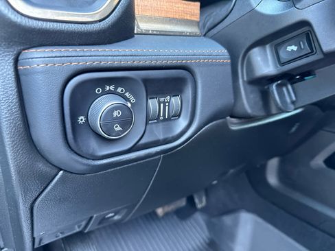 Used 2024 RAM 3500 Limited w/ Safety Group AWD/4WD image 18