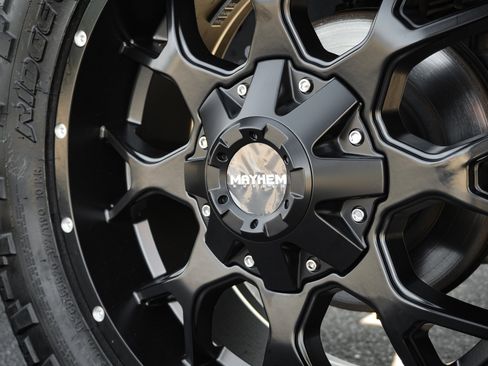 Used 2022 Chevrolet Colorado Z71 w/ Safety Package image 14