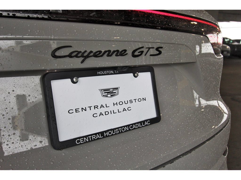 Used 2023 Porsche Cayenne GTS AWD/4WD image 28