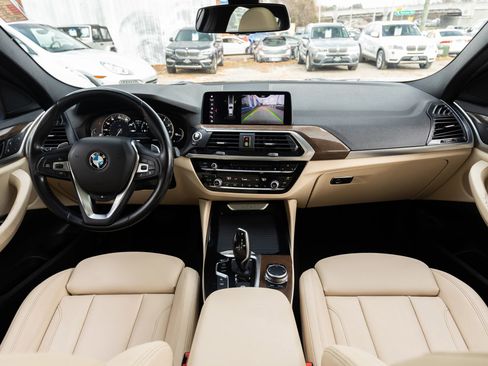 Used 2019 BMW X4 xDrive30i w/ Premium Package image 2