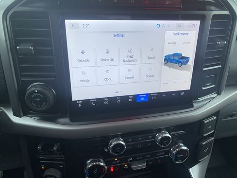 Used 2024 Ford F150 XLT w/ Equipment Group 302A MID image 17