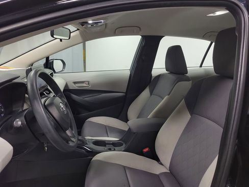 Used 2023 Toyota Corolla LE FWD image 13