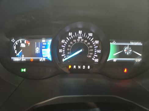 Used 2019 Ford Edge SEL w/ Equipment Group 201A AWD/4WD image 17