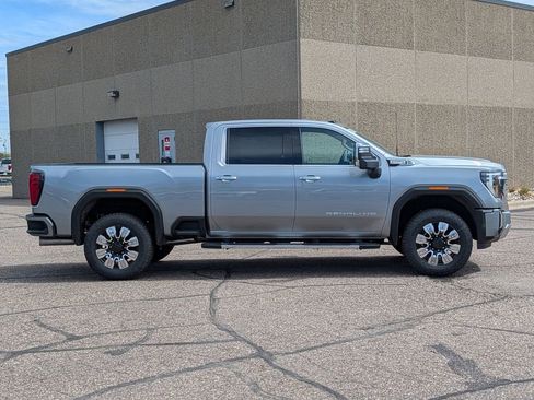 New 2026 GMC Sierra 3500 Denali w/ Denali Reserve Package AWD/4WD image 19