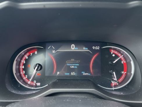 Certified 2024 Toyota RAV4 LE AWD/4WD image 16