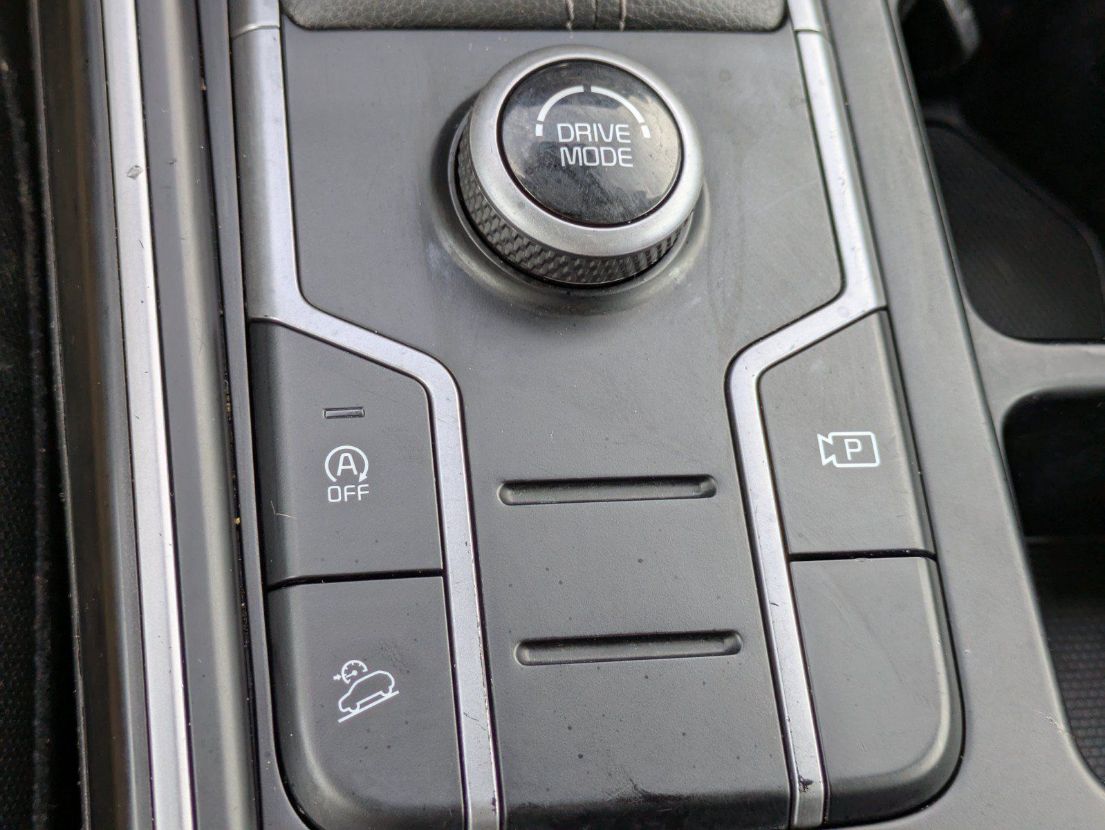 Certified 2023 Kia Sorento LX FWD image 25