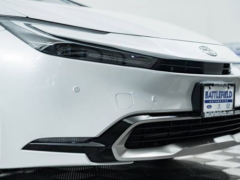 New 2026 Toyota Prius Plug-In Hybrid FWD image 15