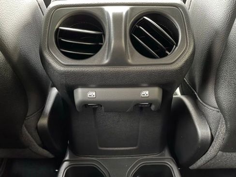 New 2026 Jeep Gladiator Sport image 25