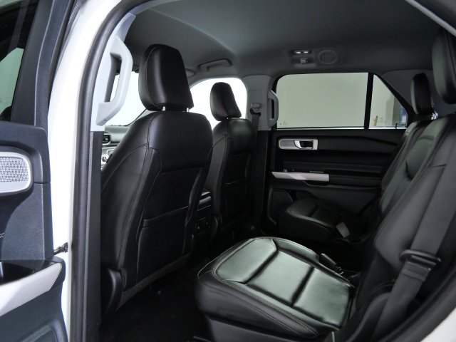 Certified 2024 Ford Explorer XLT w/ Equipment Group 202A AWD/4WD image 12