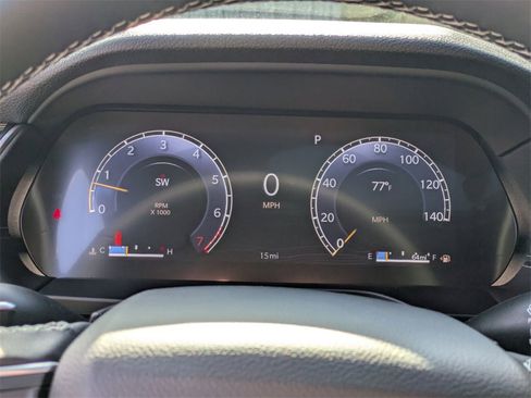 New 2025 Jeep Grand Cherokee Altitude image 18