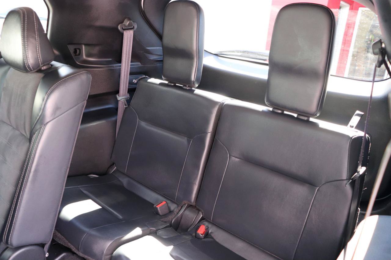 Used 2024 Mitsubishi Outlander FWD image 13