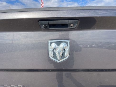 Used 2017 RAM 1500 Express image 37