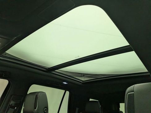 Certified 2023 Cadillac Escalade Sport image 19