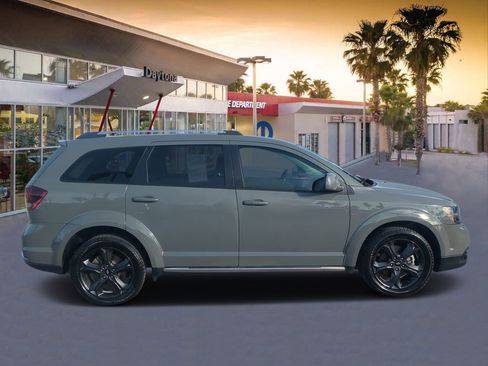 Used 2020 Dodge Journey Crossroad w/ Popular Equipment Group image 2