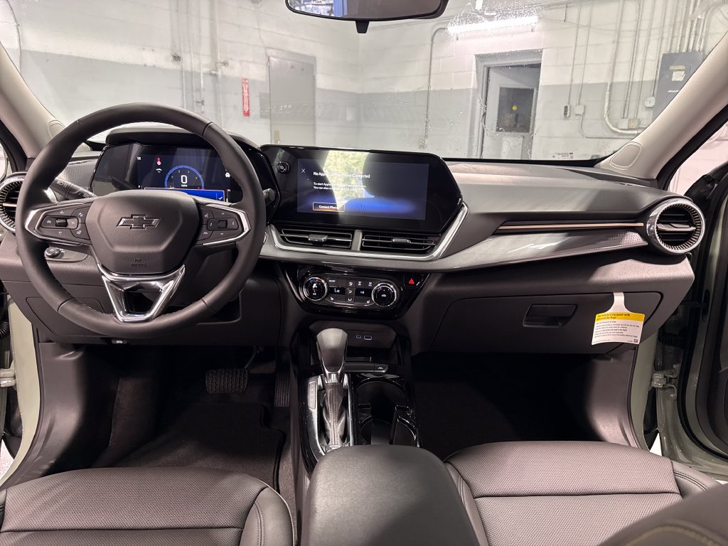 New 2026 Chevrolet Trax ACTIV w/ Driver Confidence Package FWD image 33