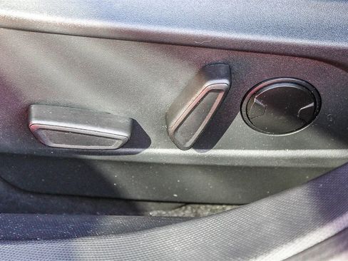 Used 2021 Ford Mustang Mach-E Premium image 27