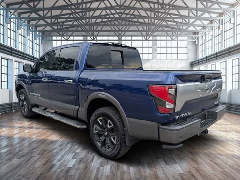 Used 2020 Nissan Titan Platinum Reserve w/ Moonroof Package AWD/4WD image 4