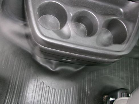 Used 2024 GMC Savana 2500 w/ Driver Convenience Package image 11