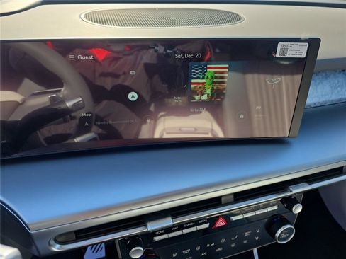 New 2026 Hyundai Ioniq 9 Calligraphy image 24