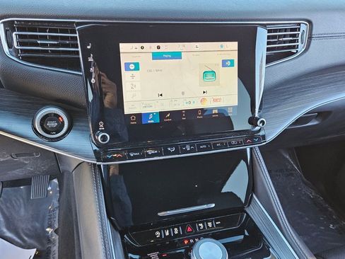 Used 2023 Jeep Wagoneer Series II image 18