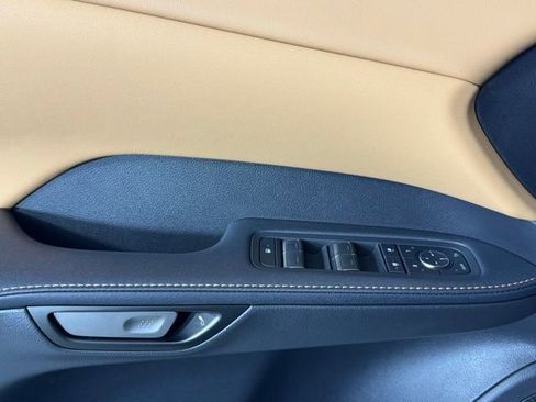 New 2026 Lexus RX 450h AWD image 15