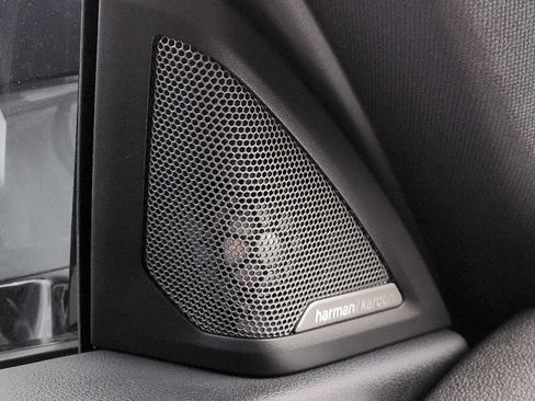 Used 2025 BMW M2 w/ Lighting Package RWD image 30