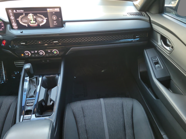 Used 2023 Honda Accord Sport image 14