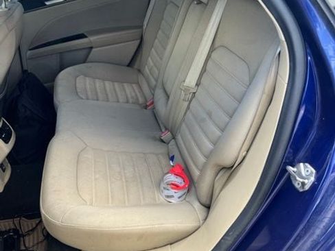 Used 2013 Ford Fusion SE FWD image 10