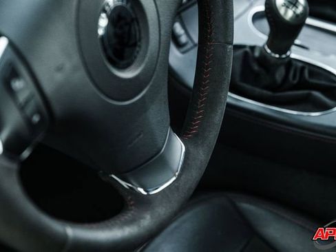 Used 2012 Chevrolet Corvette Z06 w/ 3LZ Preferred Equipment Group image 25