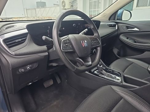 Used 2024 Buick Encore GX Sport Touring image 15