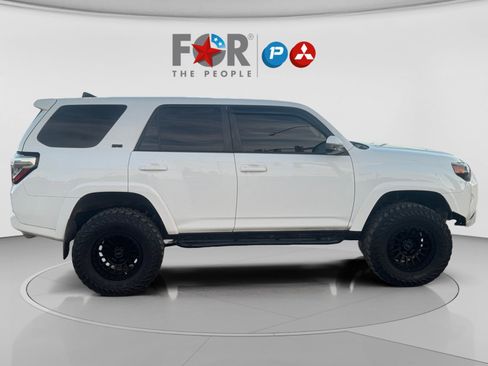 Used 2021 Toyota 4Runner SR5 image 6
