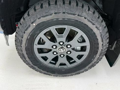 New 2026 Toyota 4Runner SR5 AWD/4WD image 7